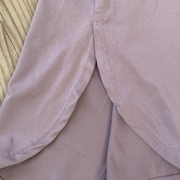 Women’s Active Shirt - Picture 4 of 5